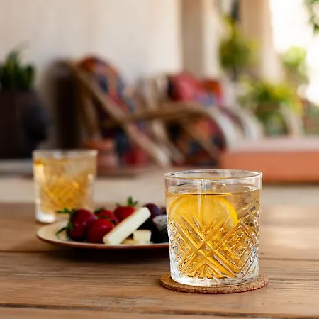 Magaya Hébergement de vacances Parasporos