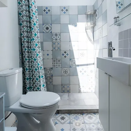 Magaya Ferienhaus Parasporos